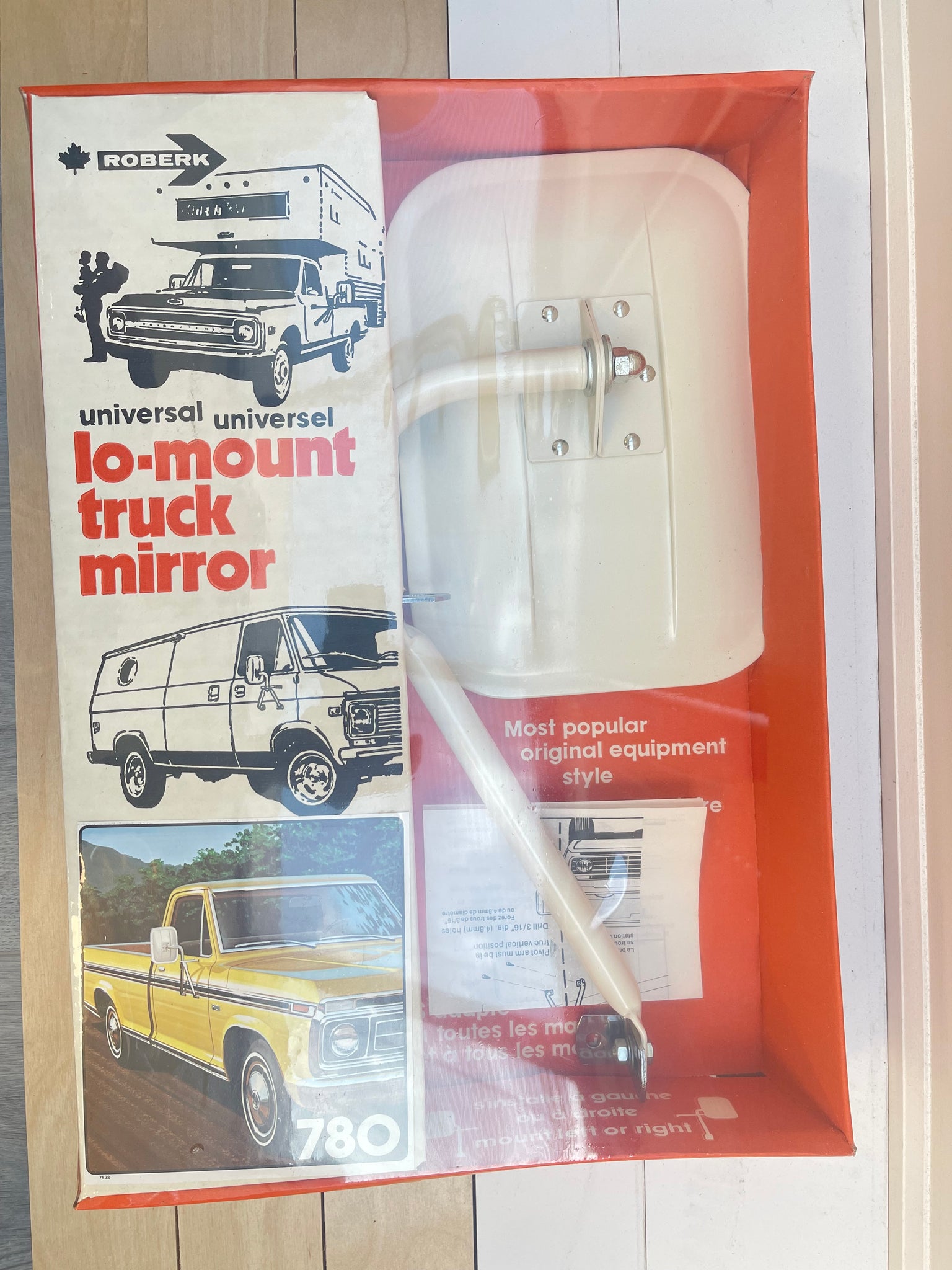 Roberk lo-mount Universal Truck Mirror 780